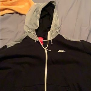 Nike Wind Breaker